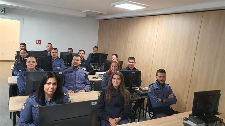 Slika PU_DN\2022\Tečaj granične policije\5.jpg